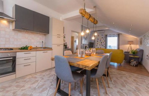 Pet Friendly Home In Tinj With Jacuzzi - Foto 20