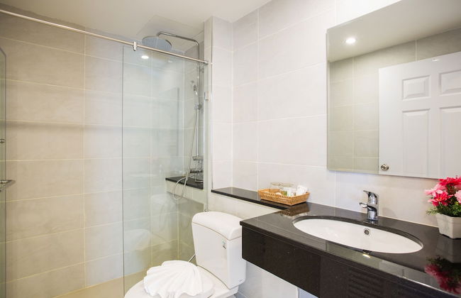 The Suites Apartment & Residence Phuket - Photo 34