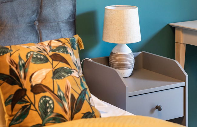 Pet-friendly Spadochroniarzy by Renters - Photo 9