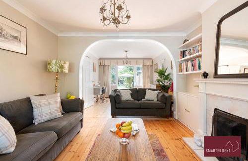 Maidenhead - 4 Bedroom House With Driveway & Garden - Foto 2