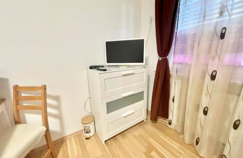 Casa Giulia 2 Zimmer nahe Gießen, Küche, Bad, WLAN, Parkplatz - Photo 11