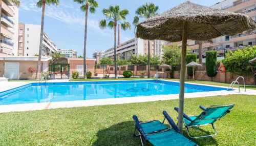 Charming apartment on the beach - Pool and parking - Photo 3