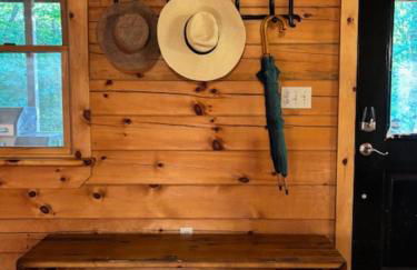 Waterfront Secluded Log Cabin - Foto 10