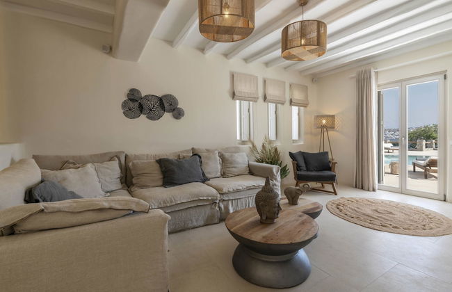 Villa Veneta at Ornos Sea View - Photo 18