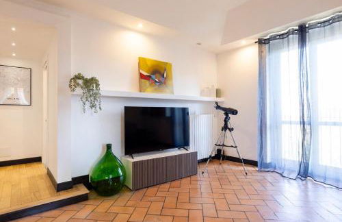 15th-Century Apt, City-MXP Train - Foto 25