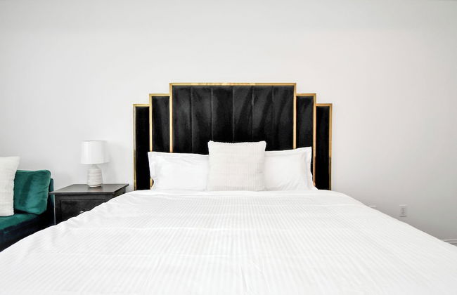 Lux Galleria Home-5BR Roof Deck - Foto 12