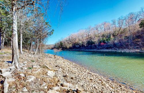 Relax at The Cove Waterfront Getaway - Foto 34