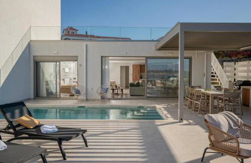 AmphiMatrion Luxury Residence - Photo 13