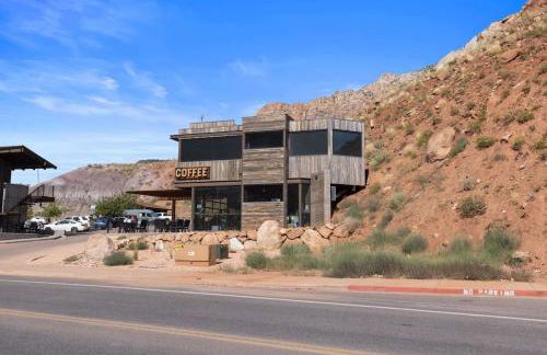 Zion Lofts Unit 4 - Photo 19