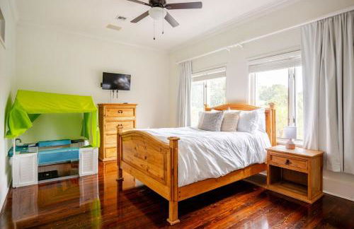 NEW Luxury Country Club Hot tub Gym Pool House Outdoor Kitchen EVENTS - Foto 25