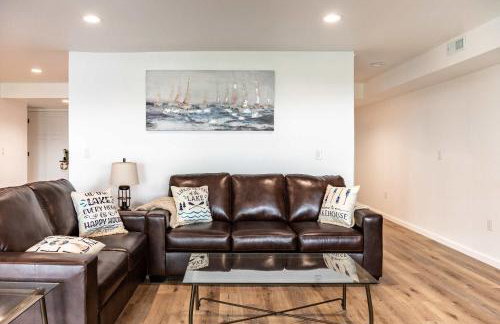 Lakeview Retreat, 6BR with Hot Tub Bliss - Foto 13