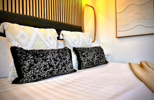 Tudor Hot Tub Family House - Foto 21