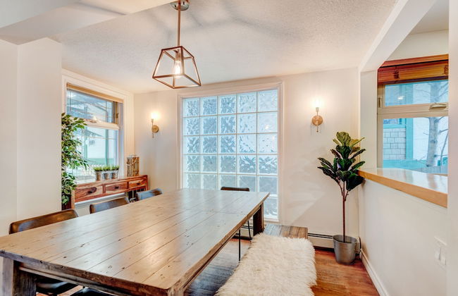 Banff Mtn Home - Real Rockies Experience - Photo 17