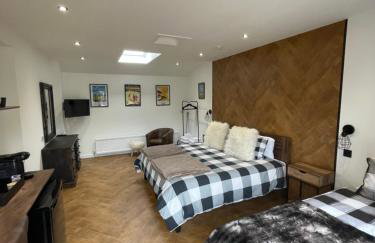 Golfers dream Guest suite with onsite golf studio available for booking by guests - Foto 6