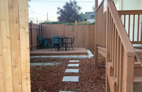 Walk to Light Rail Quiet Judkins Park Home Base! - Foto 21