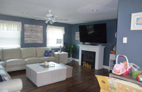 Bayside House with Hot Tub Near Cape May - Photo 17