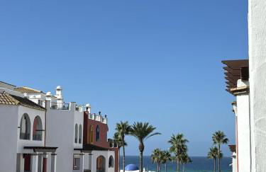 Apartamentos Atlanterra COSTA Y SOL - Photo 1