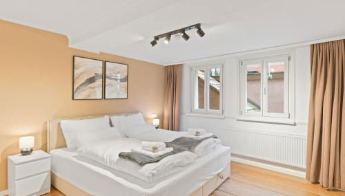 TOP Apartments - Moderne Altbauwohnung im Zentrum Ludwigsburg - Kingsize Bett - Netflix - 80qm - 24h Check-In - Foto 2, towels