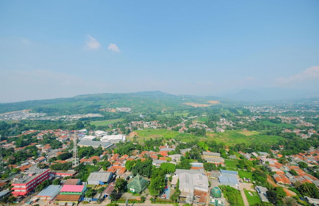 Cozy And Restful Studio Lrt City Sentul - Royal Sentul Park Apartment - Foto 6