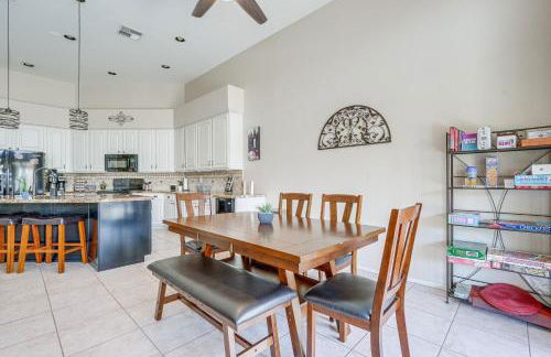 Relax Poolside in Mesa Family Home 12 Mi to Dtwn - Foto 8