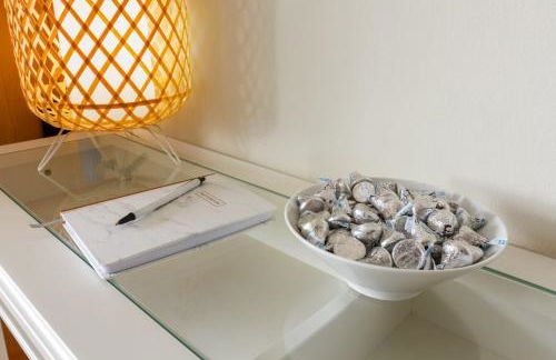 Downtown Durham 2BR Apt Walk Everywhere & Wifi - Foto 96