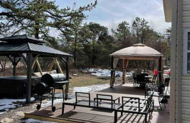 Quiet Private House w Hot Tub/Fire pit/Games - Foto 6