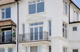 Beachfront Studio Direct Sea Views Air Conditioning Compact Coastal Crib - Foto 20