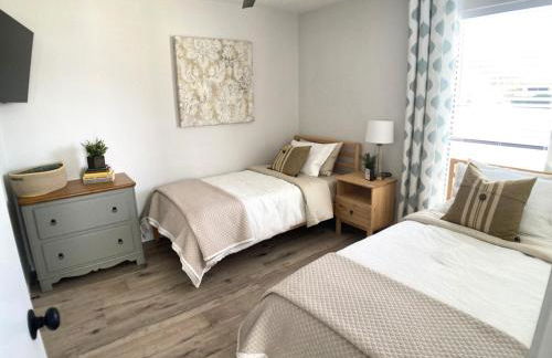 Stunning Newly Renovated 3BR 2B Home Hot Tub Game Room - Foto 45