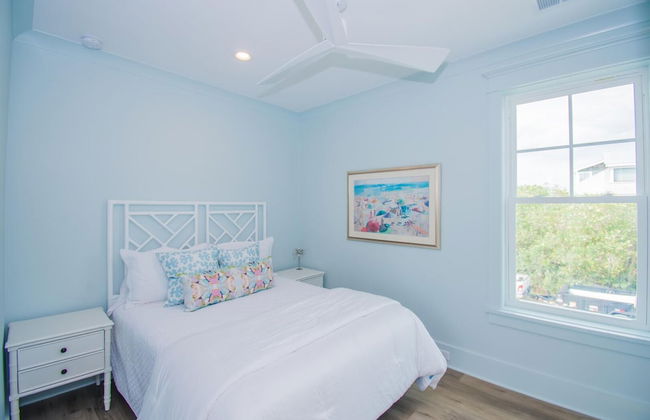 Stunning 4BR Vacation Rental With Private Pool, Spa, & Resort Club Cards - Photo 6