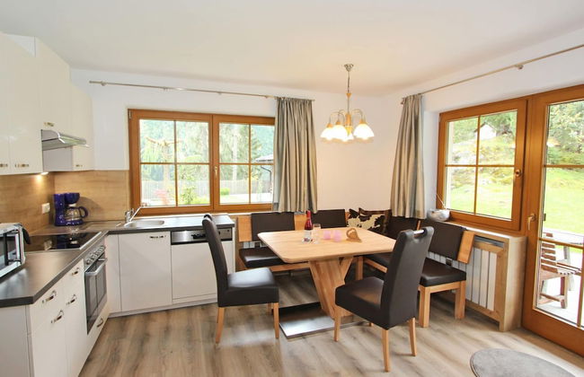 Apartment at the City Center in Brandberg - Photo 8