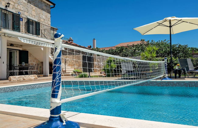 Modern Villa in Grohote With Pool - Foto 21