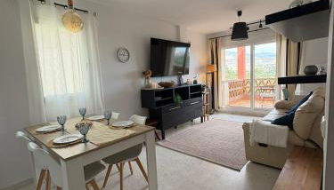 Hill View Benalmadena Appartment with fresh renovation - Foto 4
