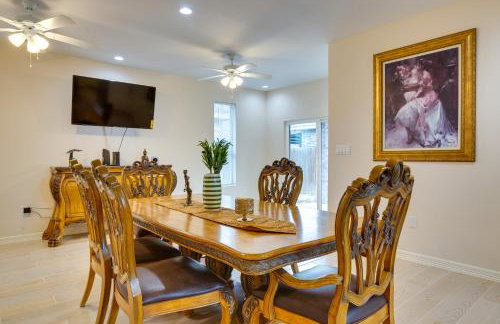 WFH-Friendly Brownsville Home with Private Patio - Foto 5