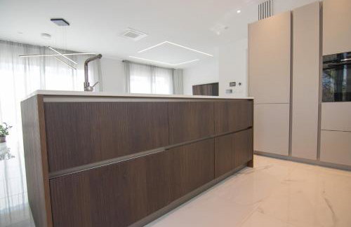 Villa Ancora, Luxury Villa with Pool - Photo 17