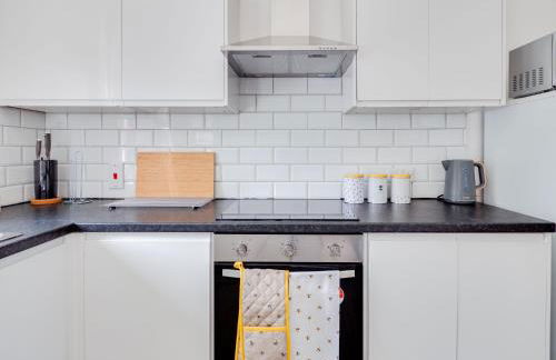 Pass the Keys Lovely 3 Bedroom property golf club and parking - Foto 7