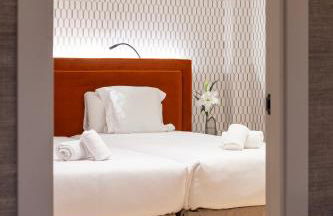 THE APARTMENT by assethoteles - Photo 43