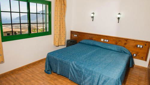 Apartamentos La Palmera - Foto 3