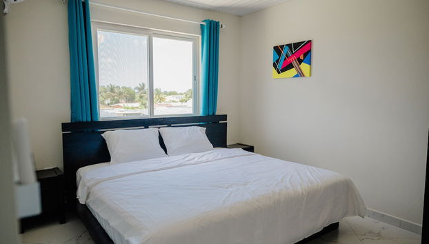 Huge 4-bedroom Apartment 2 km From Eagle Beach - Foto 2, Habitación