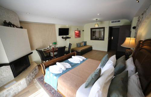 Archontopetra Boutique Hotel - Photo 77