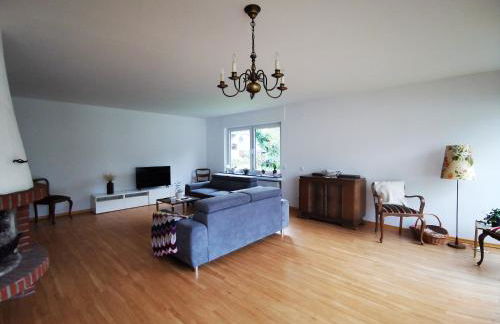 Charmantes Ferienhaus Casa Ella mit Balkon Nähe Kinderklinik - Foto 2