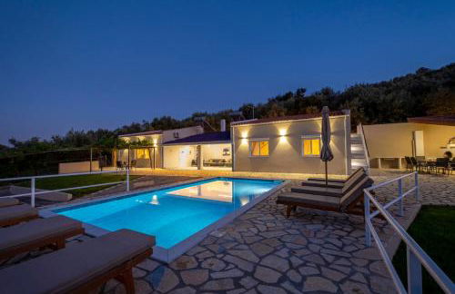 Tolo Villa Natura with Pool for 8 - private, luxury accommodation - Foto 5