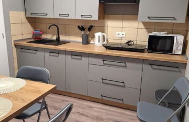 3A Neu renoviert 3 Zi 5 Betten - Foto 2