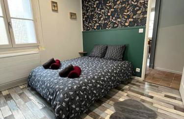 Au pied du château - Foto 2