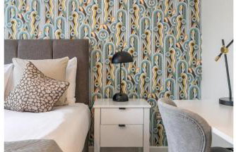 Your London Home: 1BR Flat with Modern Amenities - Foto 31