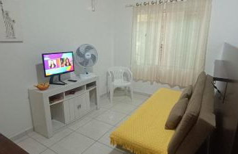 Apto 1 Quarto com Varanda e Estacionamento perto da praia - Foto 14