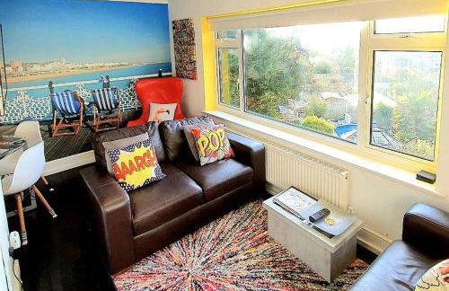 3 Bed House Stunning Views And Free Parking - Foto 2