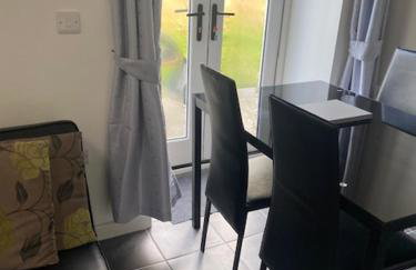 Lodge 4, The Grange, 53 High Street, Wick, Bristol BS30 5QQ - Foto 3