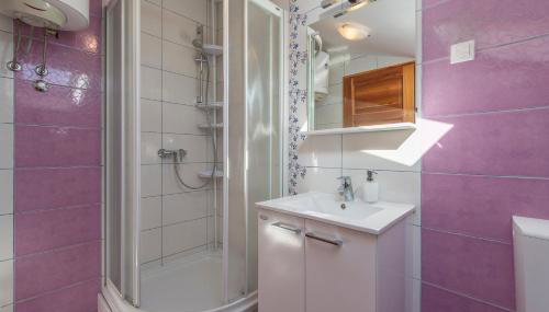 Villa Katarina, a perfect summer retreat in central Istria - Foto 2, Shower