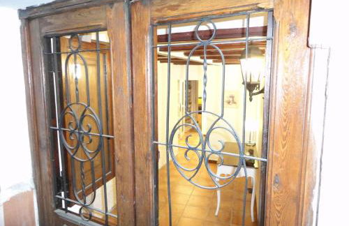 Center Valencia - Photo 2