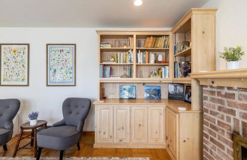 Quaint and Charming 4BR Tranquil Palo Alto Retreat - Photo 7